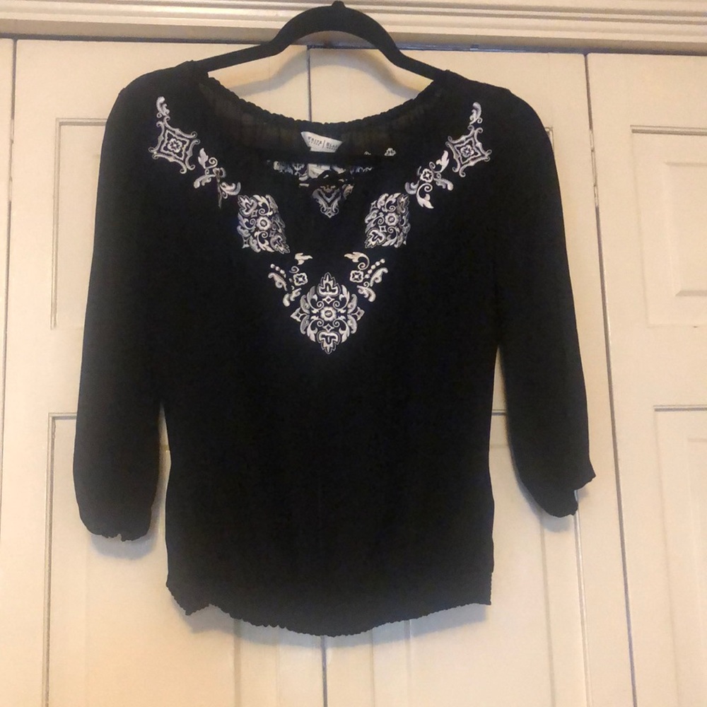 WHBM Silk Embroidered Top black white elastic bottom SZ XS R1